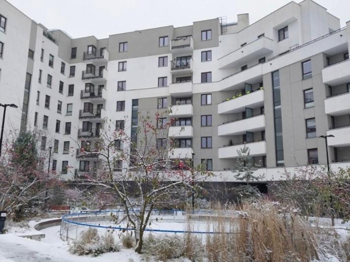 Lake Park Apartament With Free Parking Airport Netflix Leilighet Warszawa Eksteriør bilde