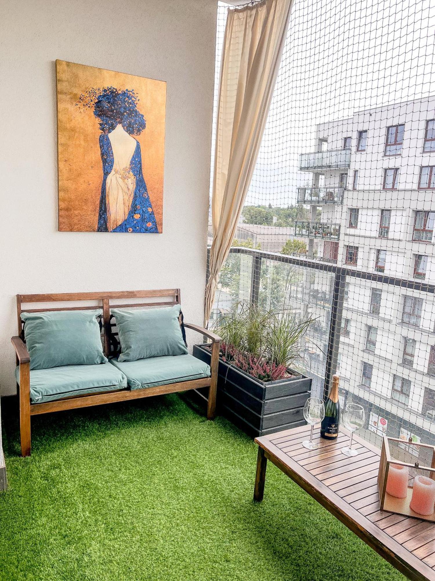 Lake Park Apartament With Free Parking Airport Netflix Leilighet Warszawa Eksteriør bilde